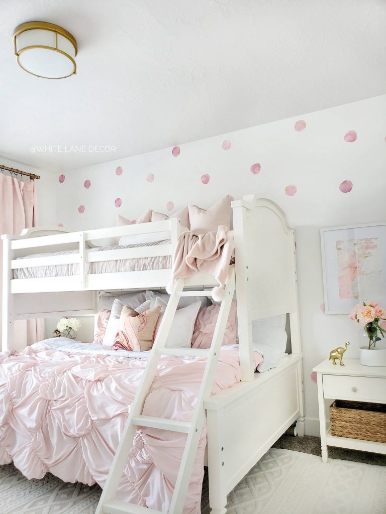 girly beds
